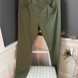 RHONE 5 pocket Commuter Pant